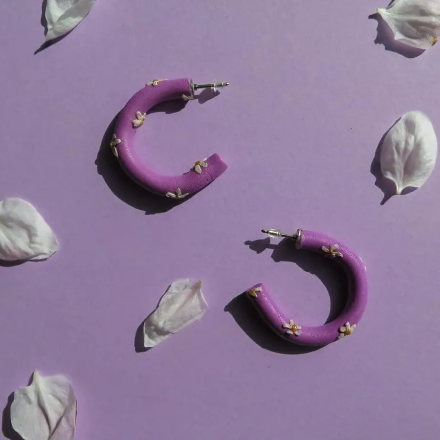 Bu sezona çok yakışan Lily küpe çifti — Lavinia Clay Design el yapımı tasarım